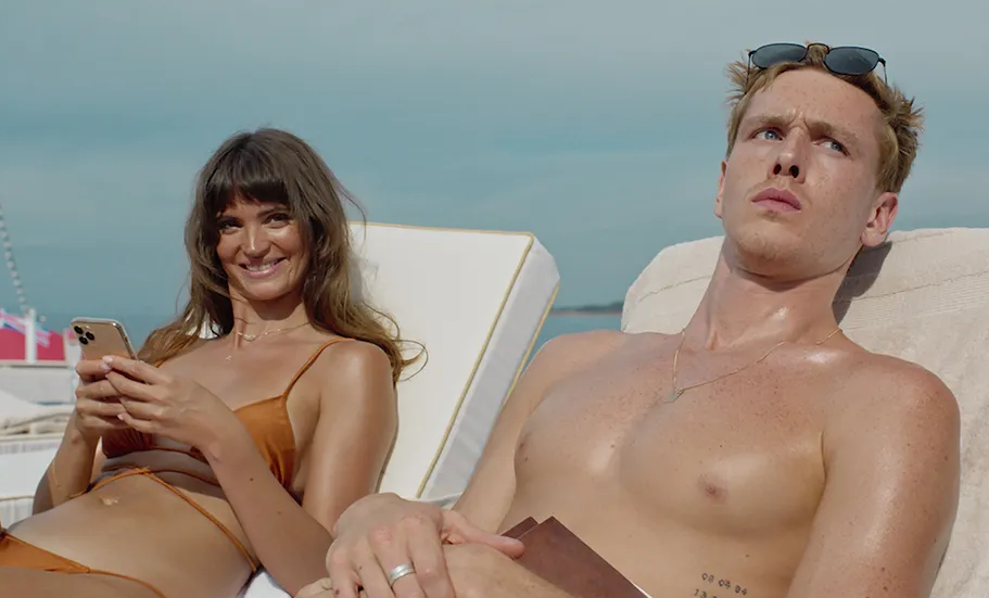 Cineasta sueco é o grande vencedor do Festival de Cannes 2022 com o filme “Sem Filtro”