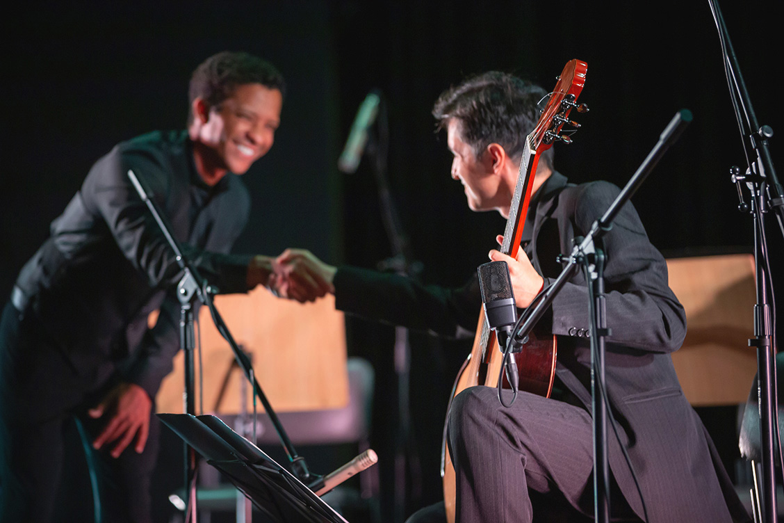 Evento gratuito comemora os 80 anos de vida de Milton Nascimento com a releitura de seus sucessos musicais Evento gratuito comemora os 80 anos de vida de Milton Nascimento com a releitura de seus sucessos musicais