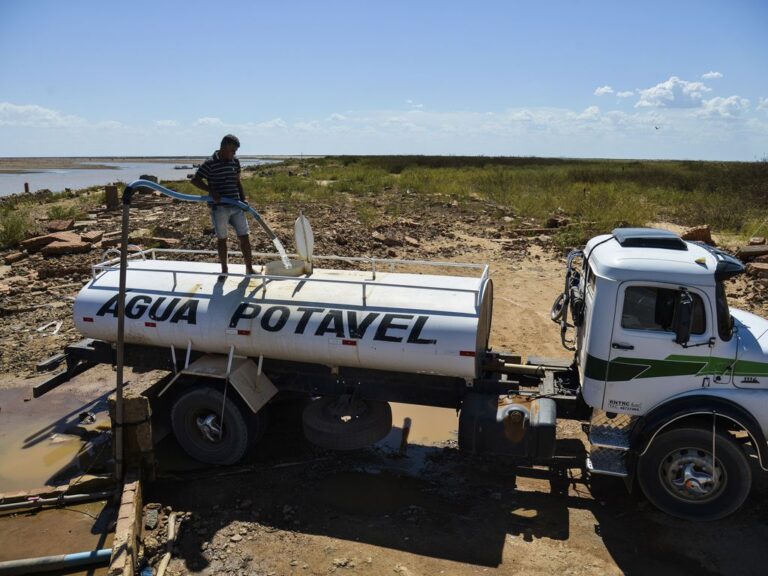 Defensoria Pública da União pede volta da Operação Carro-Pipa em região atingida por estiagem