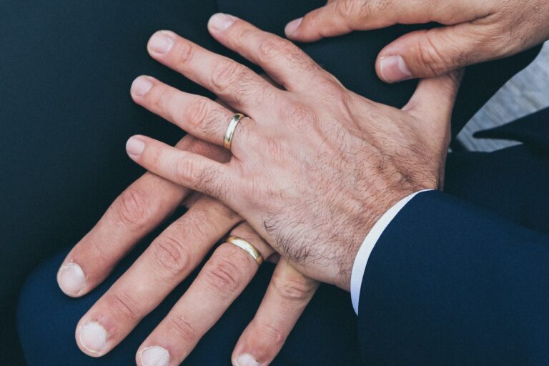 Número de casamentos entre homossexuais cresceu quatro vezes em dez anos no Brasil