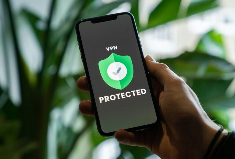 Obtenção de celular para planejar golpe leva Anatel a rever regras atuais para pré-pagos
