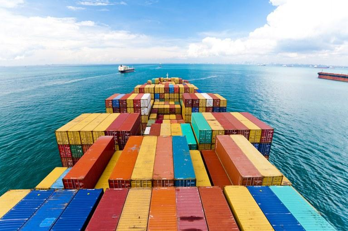 Governo de SP lança linha de crédito emergencial para proteger exportadores de possível “tarifaço” dos EUA