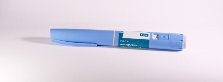 Fiocruz e EMS firmam parceria para produção nacional de “canetas injetáveis” contra diabetes e obesidade