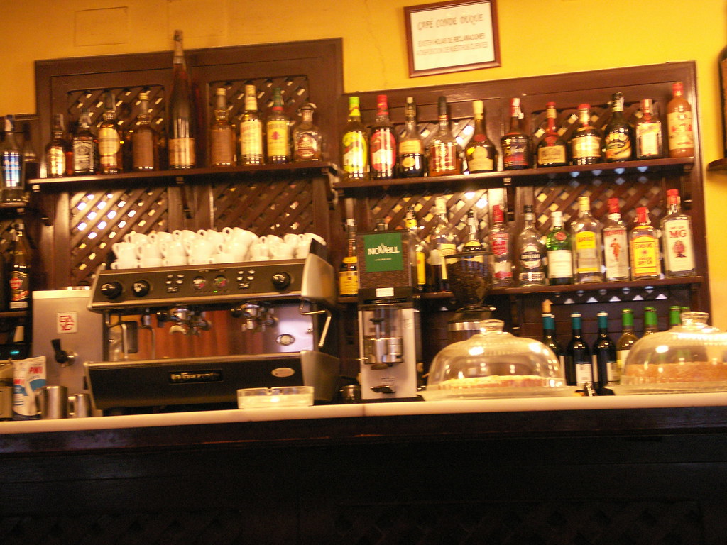 São Paulo registra nove casos de intoxicação por metanol em bebidas alcoólicas; duas vítimas morreram